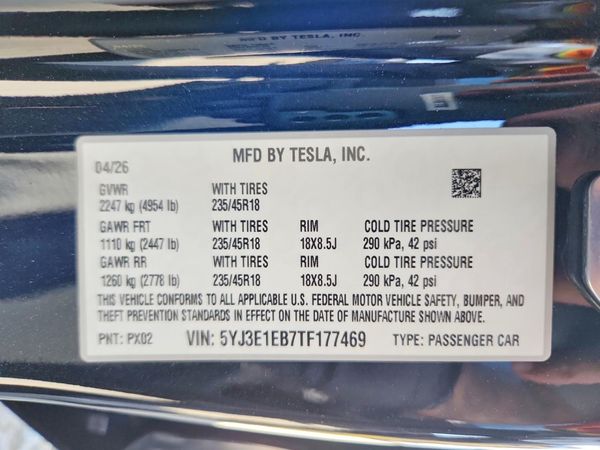 2026 TESLA MODEL 3 — VINS