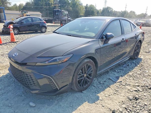 2026 TOYOTA CAMRY