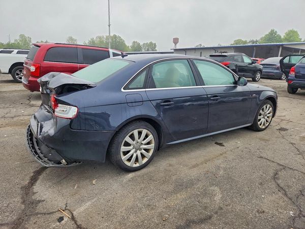2015 AUDI A4