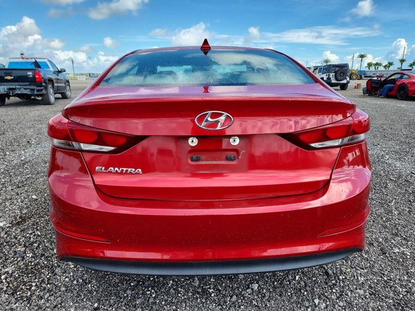 2018 HYUNDAI ELANTRA