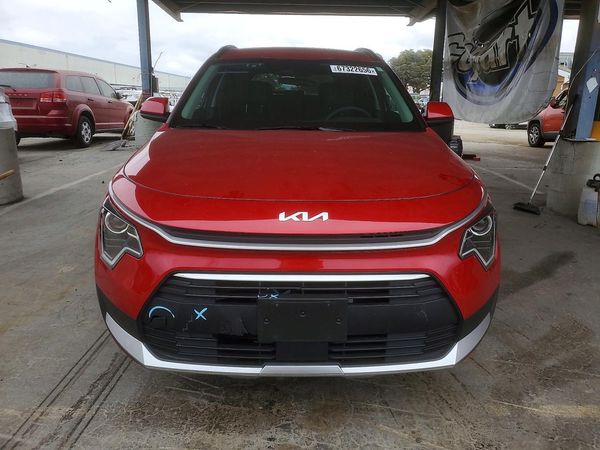 2024 KIA NIRO EX