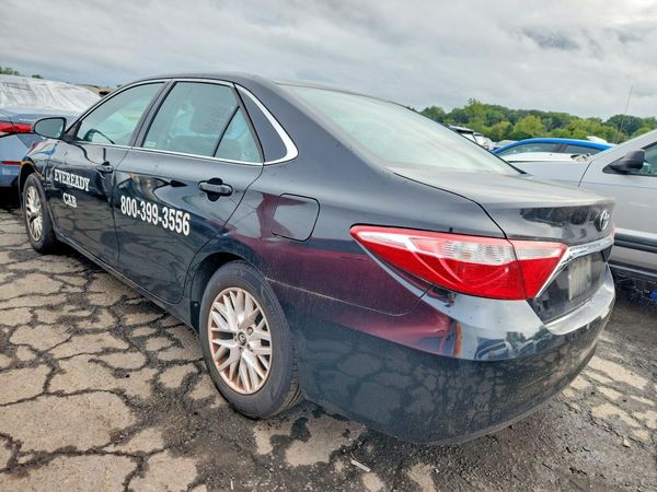 2016 TOYOTA CAMRY