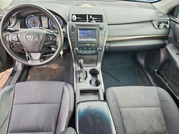 2016 TOYOTA CAMRY
