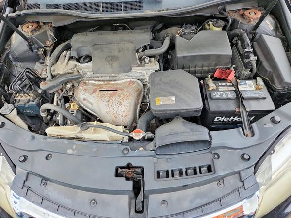 2016 TOYOTA CAMRY