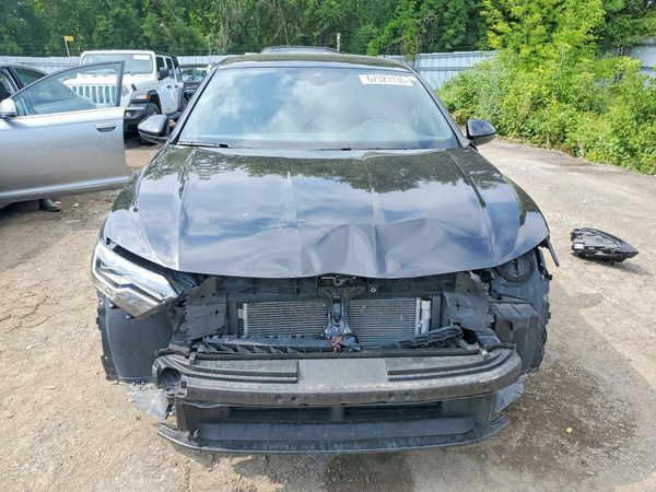 2023 VOLKSWAGEN JETTA Comfortline w/ Sport Pkg