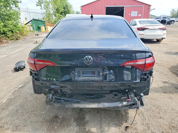 2023 VOLKSWAGEN JETTA Comfortline w/ Sport Pkg