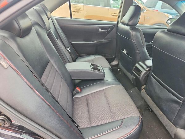 2016 TOYOTA CAMRY