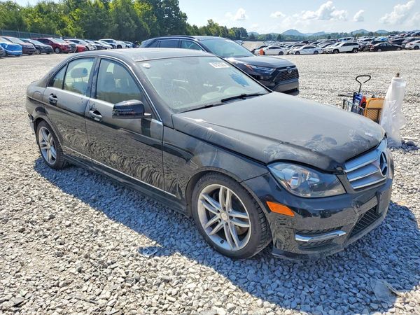 2013 MERCEDES-BENZ C