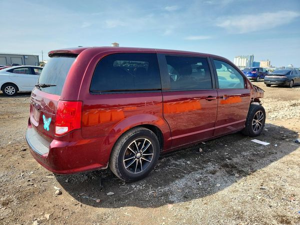 2018 DODGE GRAND CARAVAN SE