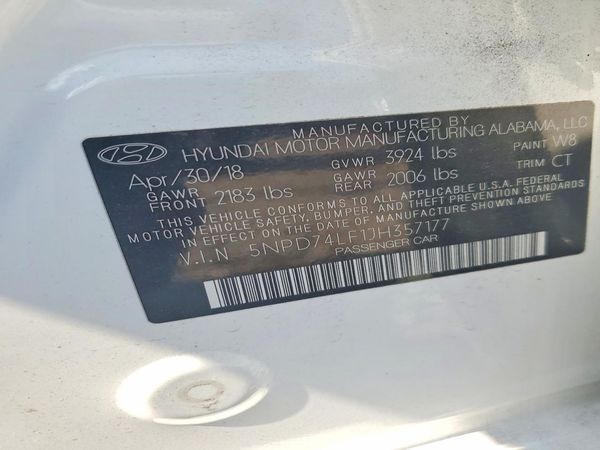 2018 HYUNDAI ELANTRA SE
