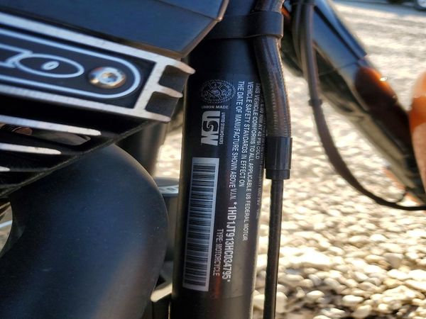 2017 HARLEY-DAVIDSON FLSTFBS