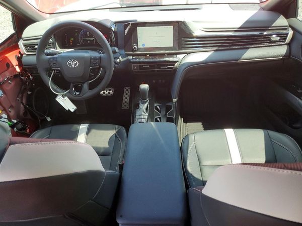 2026 TOYOTA CAMRY