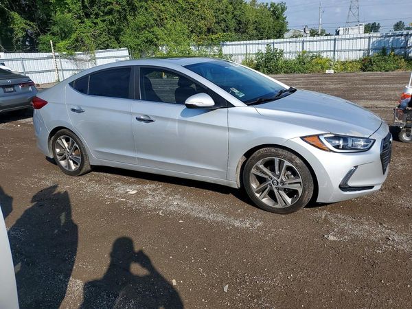2017 HYUNDAI ELANTRA