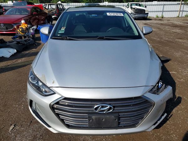 2017 HYUNDAI ELANTRA