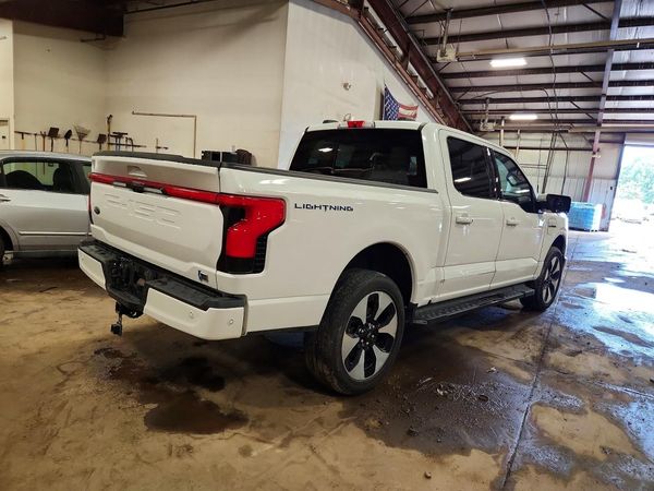 2023 FORD F150