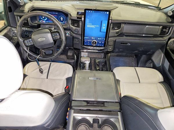 2023 FORD F150