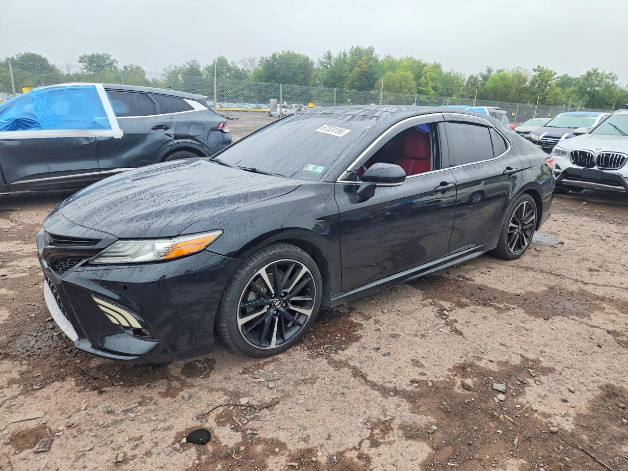 2018 TOYOTA CAMRY