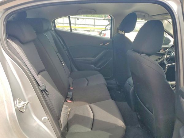 2015 MAZDA 3 Sport/GX