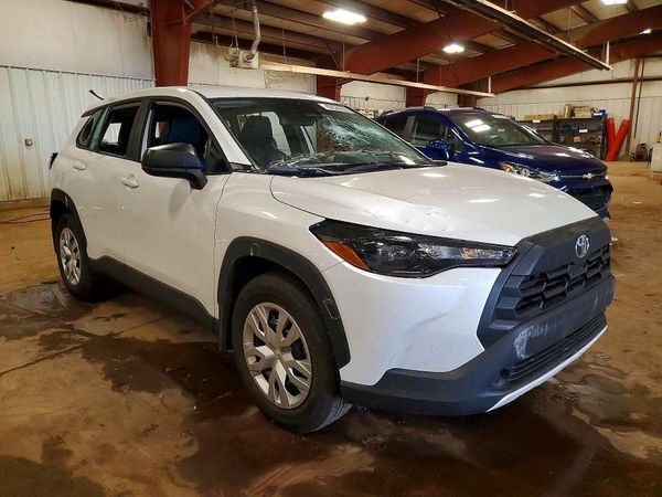 2026 TOYOTA COROLLA CROSS