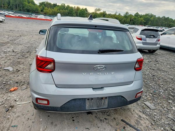 2021 HYUNDAI VENUE SEL & Denim — DIRR