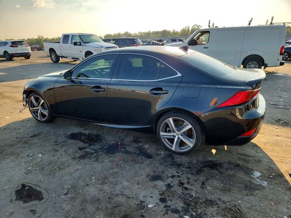 2017 LEXUS IS
