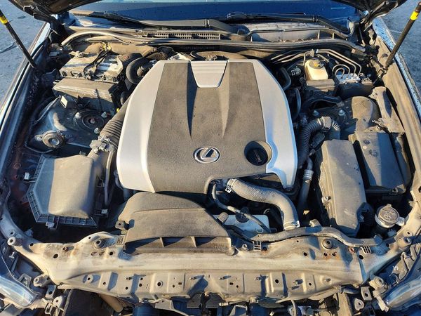 2017 LEXUS IS