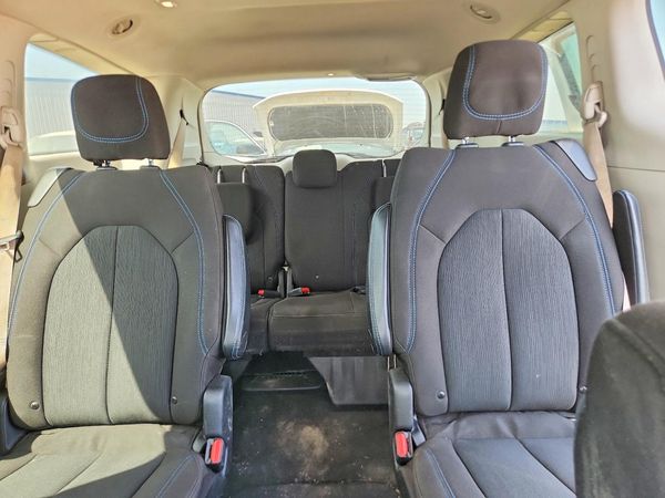 2021 CHRYSLER PACIFICA Touring
