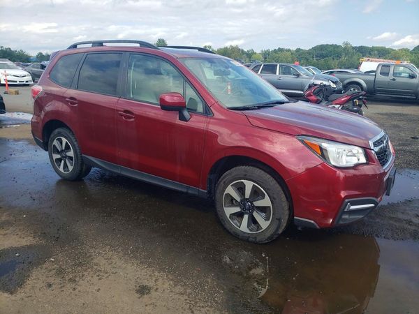 2018 SUBARU FORESTER