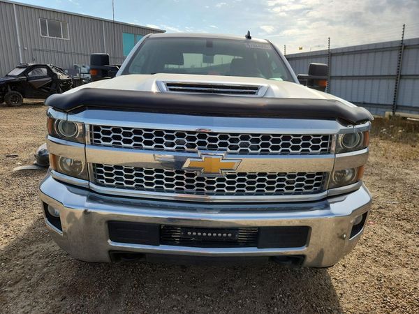 2019 CHEVROLET SILVERADO LT