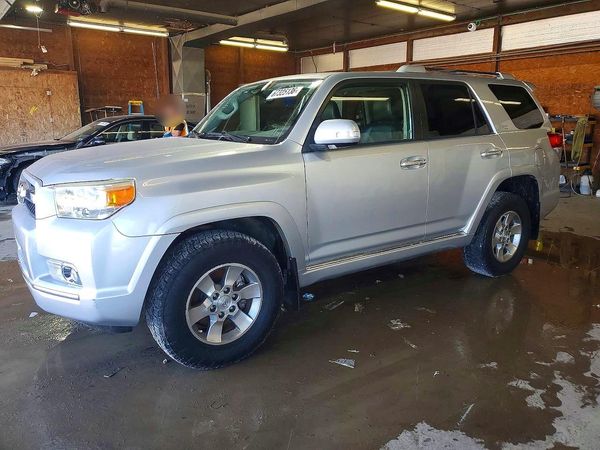 2012 TOYOTA 4RUNNER