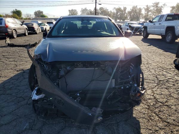 2026 TOYOTA CAMRY
