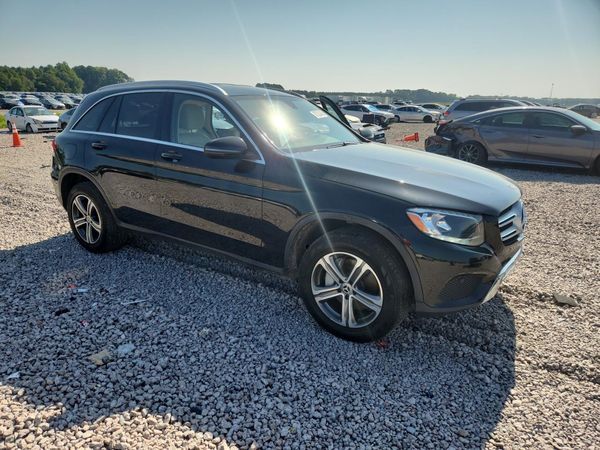 2019 MERCEDES-BENZ GLC GLC 300-4M