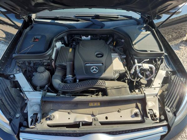 2019 MERCEDES-BENZ GLC GLC 300-4M