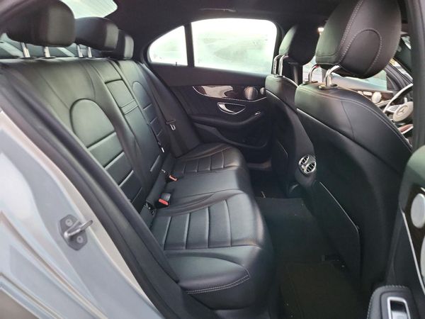 2018 MERCEDES-BENZ C C300