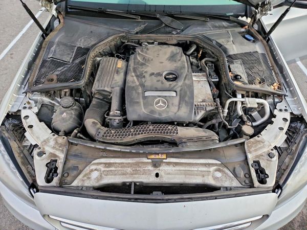 2018 MERCEDES-BENZ C C300
