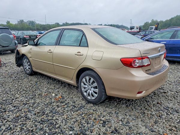 2012 TOYOTA COROLLA