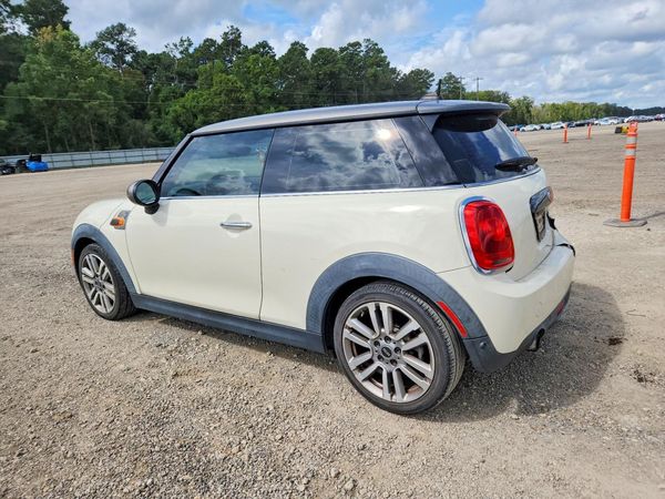 2017 MINI COOPER