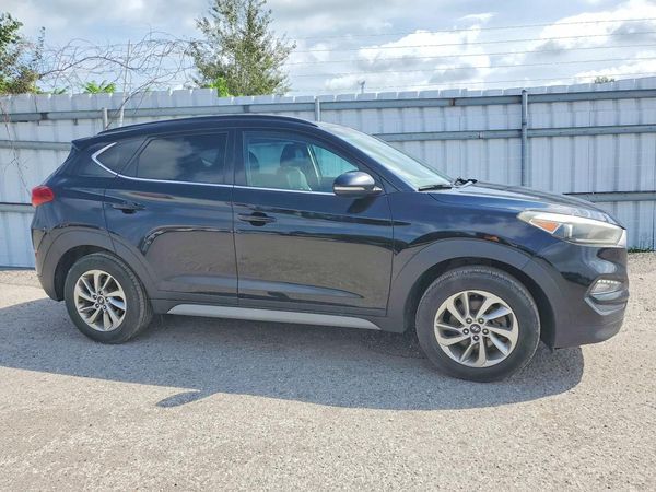 2018 HYUNDAI TUCSON