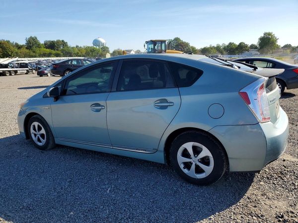2013 TOYOTA PRIUS
