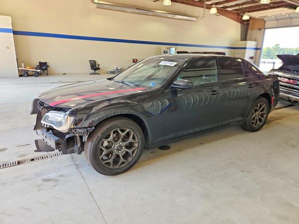 2015 CHRYSLER 300