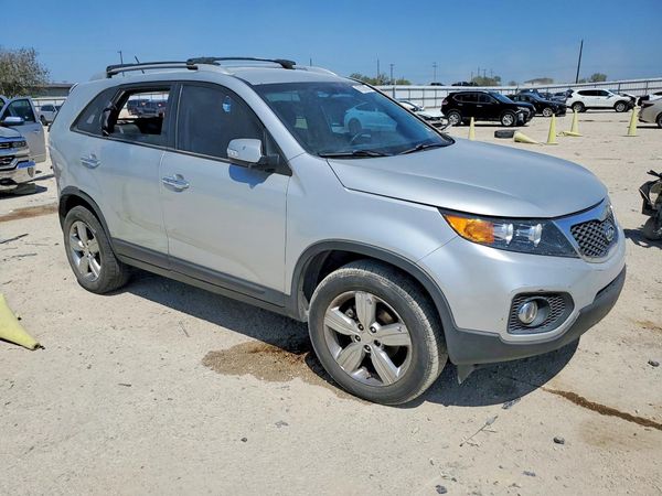 2013 KIA SORENTO EX