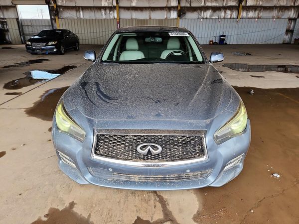 2016 INFINITI Q50