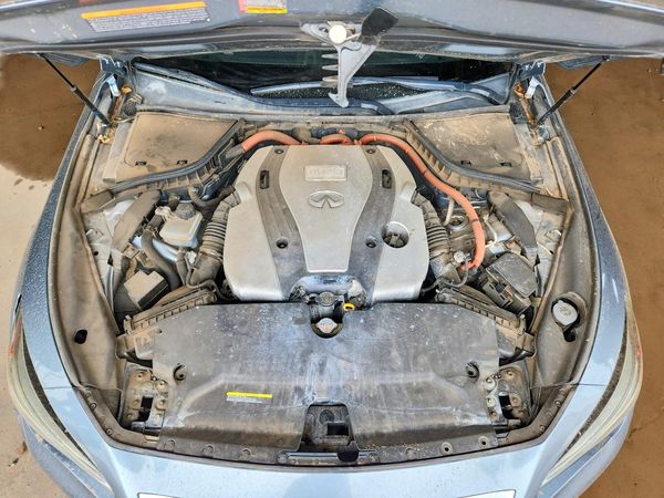 2016 INFINITI Q50