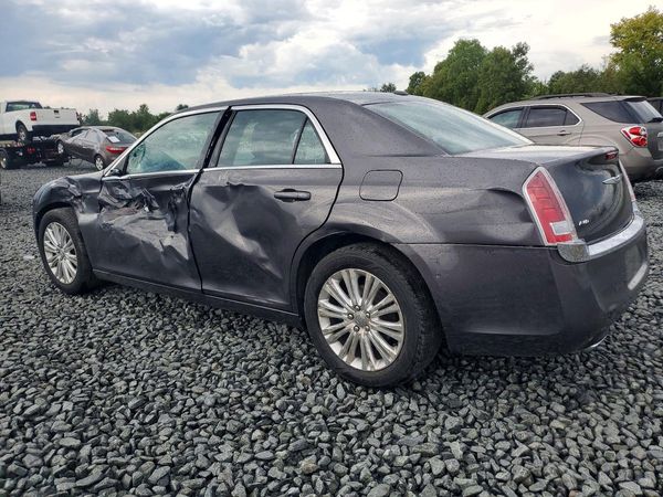 2013 CHRYSLER 300 Base