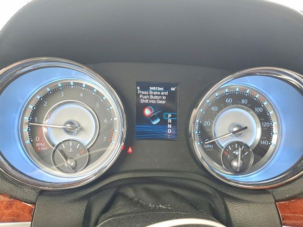 2013 CHRYSLER 300 Base