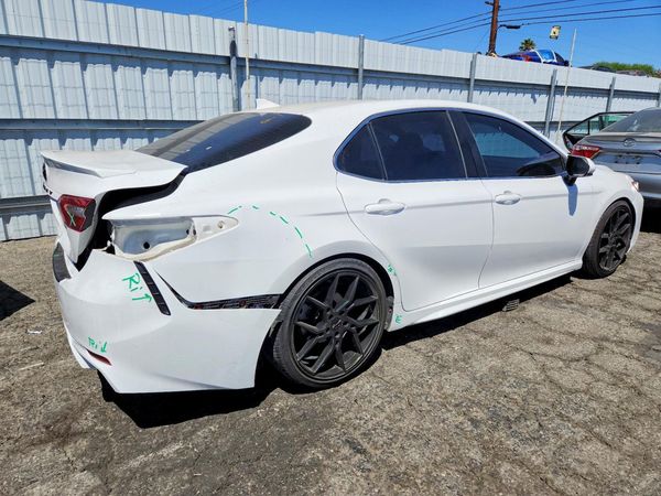 2020 TOYOTA CAMRY