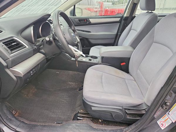 2018 SUBARU OUTBACK Base