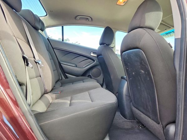 2017 KIA FORTE LX Base