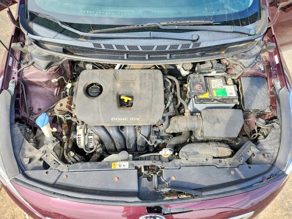 2017 KIA FORTE LX Base