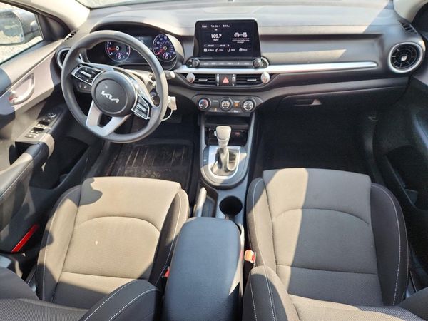 2024 KIA FORTE